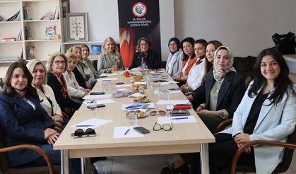 KADIN PLATFORMU’NDAN “1 ÇOCUK = 1 DÜNYA ÇALIŞTAYI”