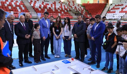 GEBEN’İN GENÇ MUHAFIZLARINDAN MİLLİ PARK TEMİZLİĞİ