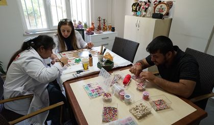 ENGELSİZ YAŞAM MERKEZİ, ÖZEL BİREYLERİN HAYATINA DEĞER KATIYOR