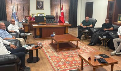 AK PARTİ MV. PROF.DR.ŞAHİN TİCARET BORSASI’NDA