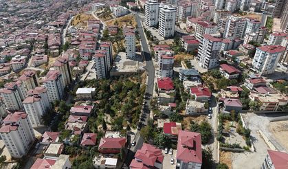 BÜYÜKŞEHİR’İN ASFALT MESAİSİ DEVAM EDİYOR