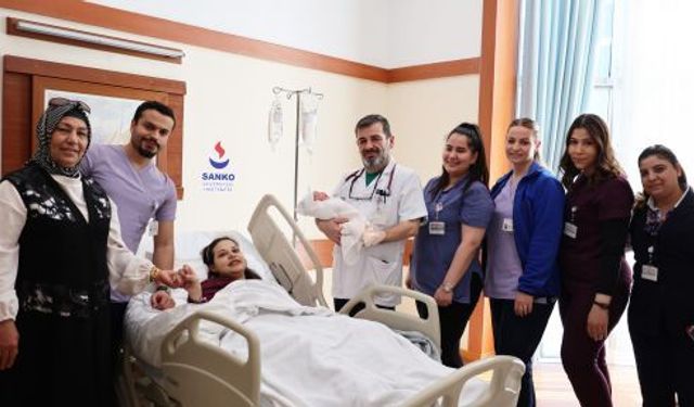 KANSERİ YENDİ, SAĞLIKLI BİR BEBEK DÜNYAYA GETİRDİ