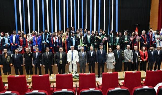 KSÜ’DE MEZUNİYET COŞKUSU