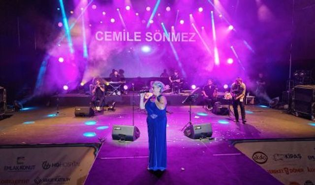 CEMİLE SÖNMEZ'DEN MÜZİK ZİYAFETİ