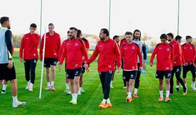 İSTİKLALSPOR ANTALYA’DA KAMPA GİRDİ