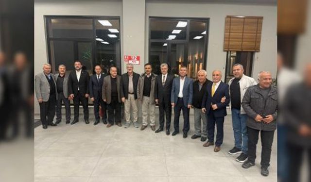 MHP’DEN ‘HAYIRLI GÜNLER KOMŞUM’ ZİYARETLERİ