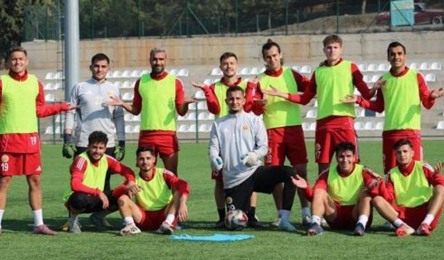 ONİKİŞUBATSPOR’UN ANTALYA KAMPI 10 OCAK’TA