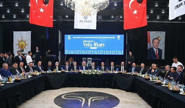 AK PARTİ’DE VEFA İFTARI