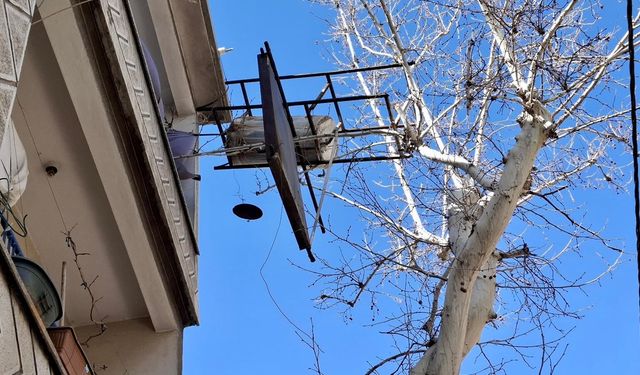 ŞEHRİMİZDE ŞİDDETLİ RÜZGAR