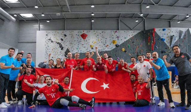 MİLLİ TAKIMA BÜYÜKŞEHİR BELEDİYESPOR DAMGASI