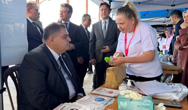 BÜYÜKŞEHİR’DEN HALK SAĞLIĞI HAFTASI’NA DESTEK