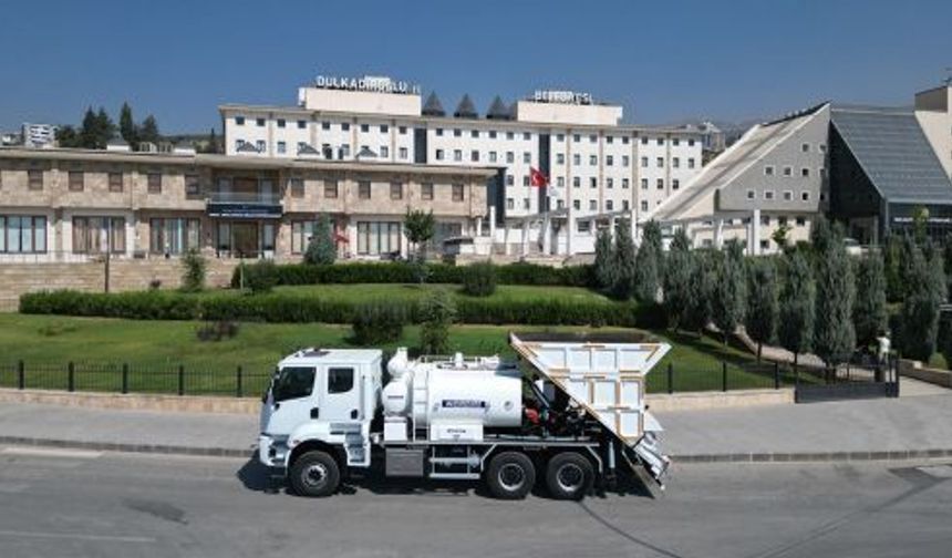 DULKADİROĞLU BELEDİYESİ’NE SATHİ KAPLAMA ARACI