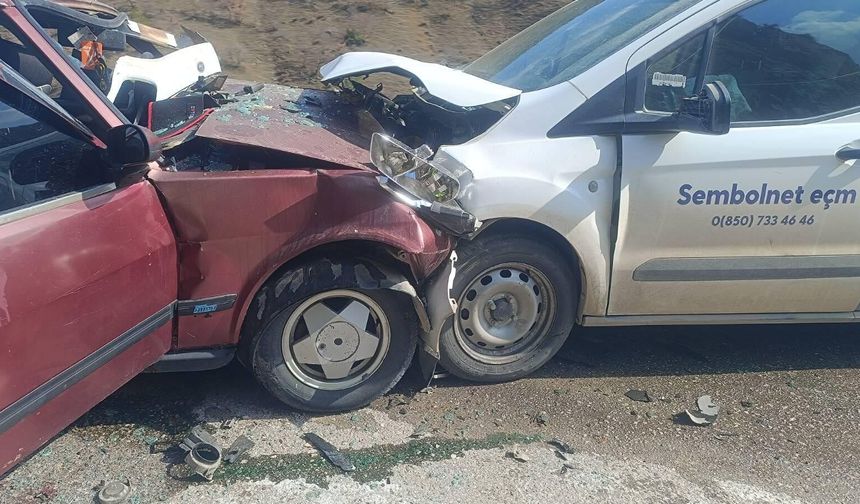 FECİ KAZA: 1 ÖLÜ 4 YARALI