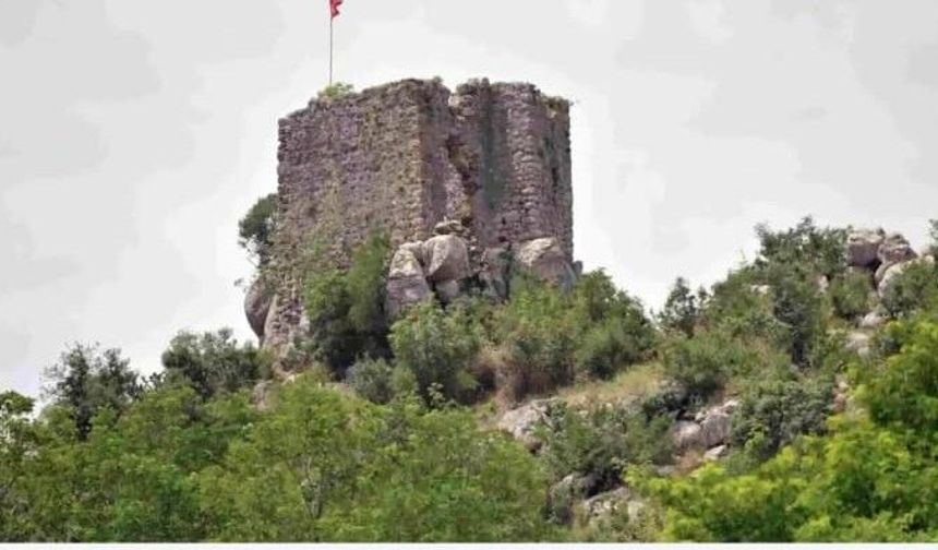 ANDIRIN’IN SESSİZ NÖBETÇİSİ