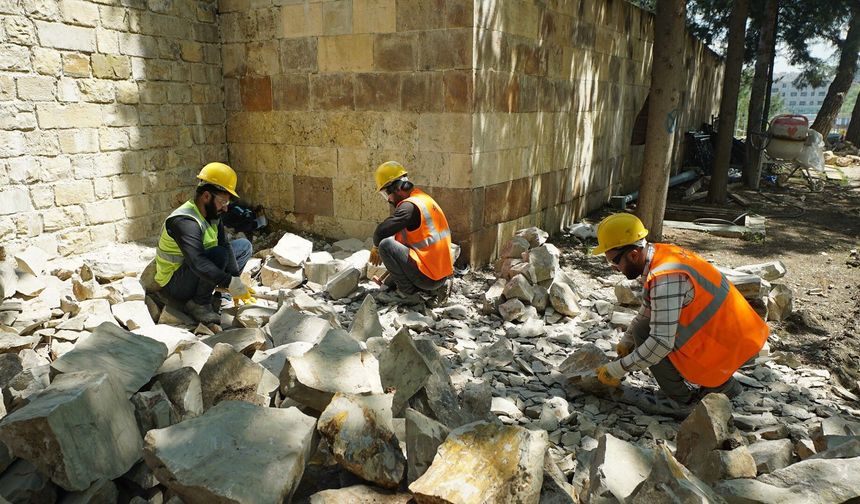 KALE’DE RESTORASYON ÇALIŞMALARI