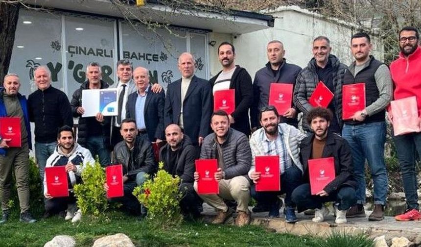 GELECEĞİN ANTRENÖRLERİNE UEFA C BELGELERİ VERİLDİ