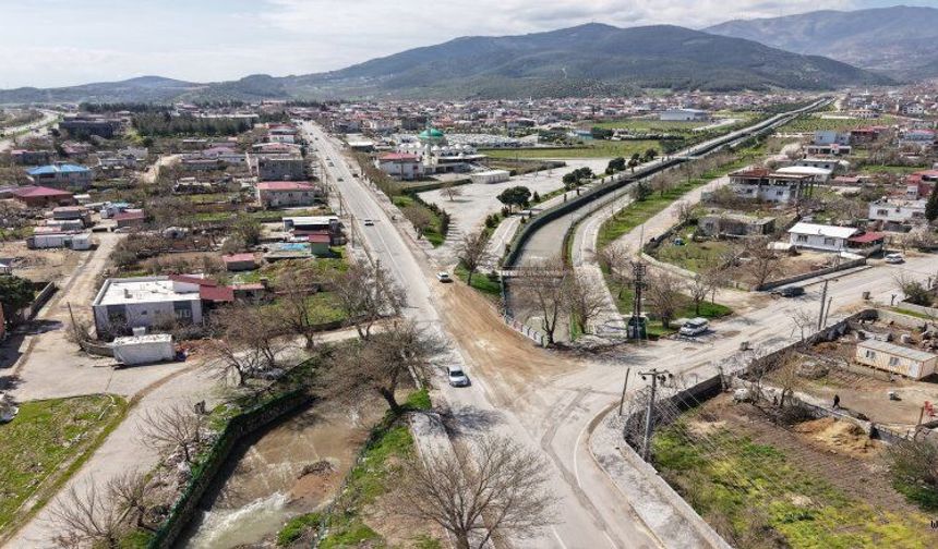 ŞEKEROBA’NIN ULAŞIM ALTYAPISINA GÜÇLÜ DOKUNUŞ