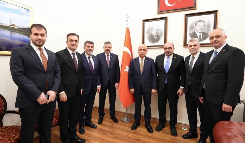 AK PARTİ HEYETİ İÇİŞLERİ BAKANI ÇİFTÇİ İLE