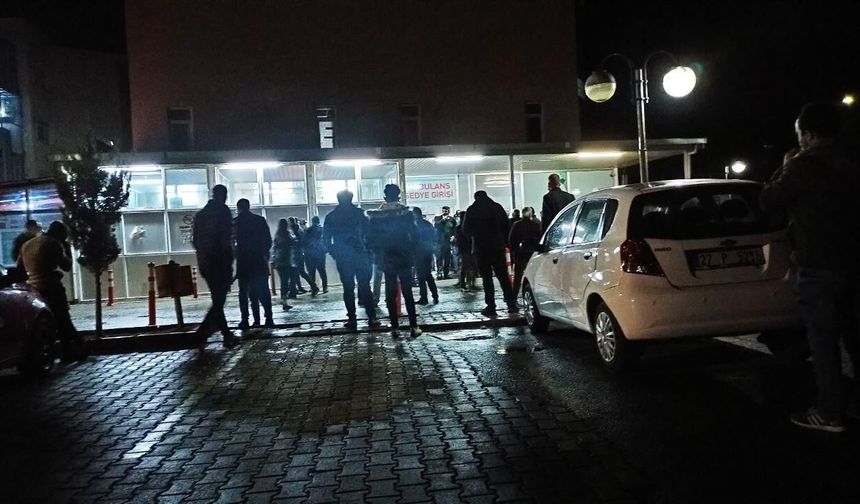 TARTIŞTIĞI EŞİNİ ÖDÜRDÜ