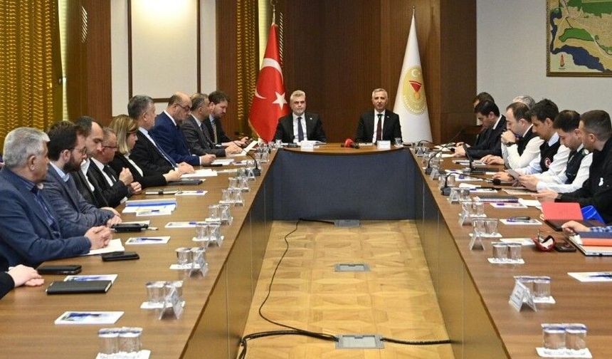 BAŞKAN GÖRGEL VE VALİ ÜNLÜER, ALTYAPI FİRMALARI İLE