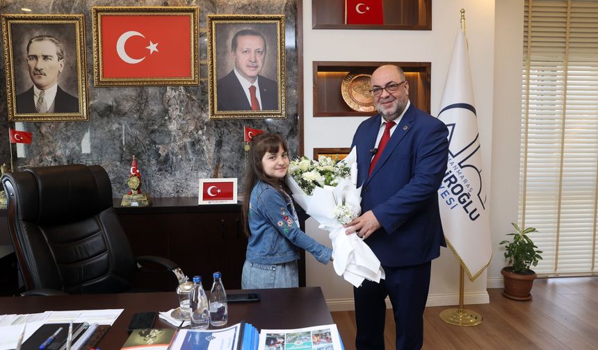 DULKADİROĞLU BELEDİYESİ'NDE BAŞKANLIK MAKAMI ECRİN NİSANUR AŞGAN’A EMANET EDİLDİ