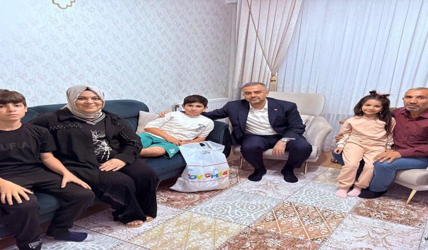 BAŞKAN TOPTAŞ EVLATLARIMIZIN YANINDA OLMAYI SÜRDÜRÜYORUZ