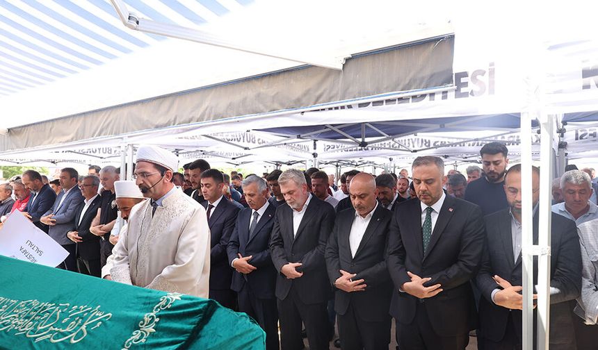 YANGINDA HAYATINI KAYBEDEN VATANDAŞLAR SON YOLCULUĞUNA UĞURLANDI