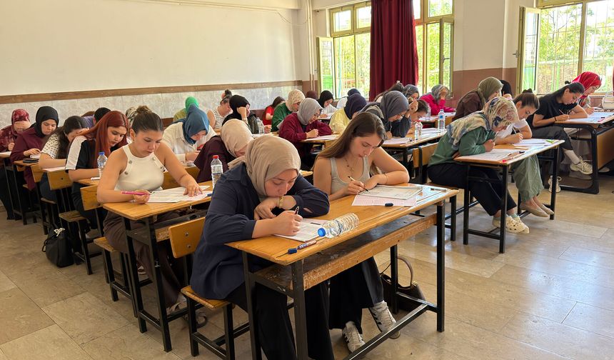 GERÇEK SINAV ATMOSFERİ YAŞATILDI