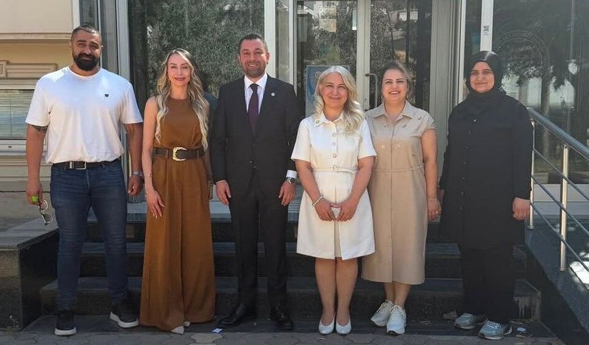BARO’DAN ECZACI ODASINA ZİYARET