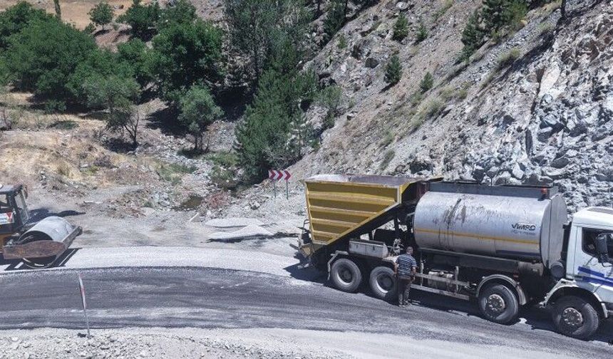 BÜYÜKŞEHİR’DEN EKİNÖZÜ KIRSALINDA ULAŞIMA GÜÇ KATAN YATIRIM