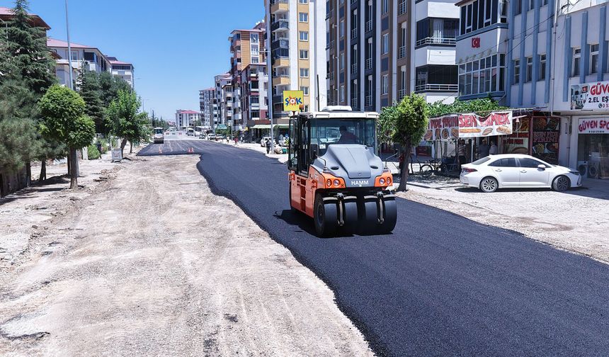 BÜYÜKŞEHİR, ELBİSTAN DARENDE CADDESİ’NDE DÖNÜŞÜM BAŞLATTI