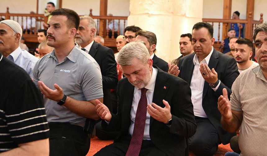 15 TEMMUZ ŞEHİTLERİ DUALARLA YÂD EDİLDİ