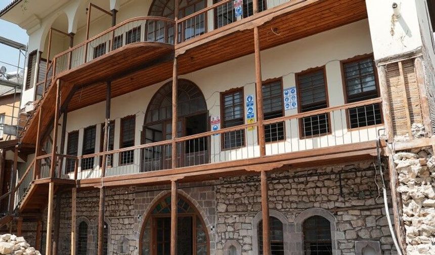 TARİHİ KOCABAŞ KONAĞI YENİDEN HAYAT BULUYOR