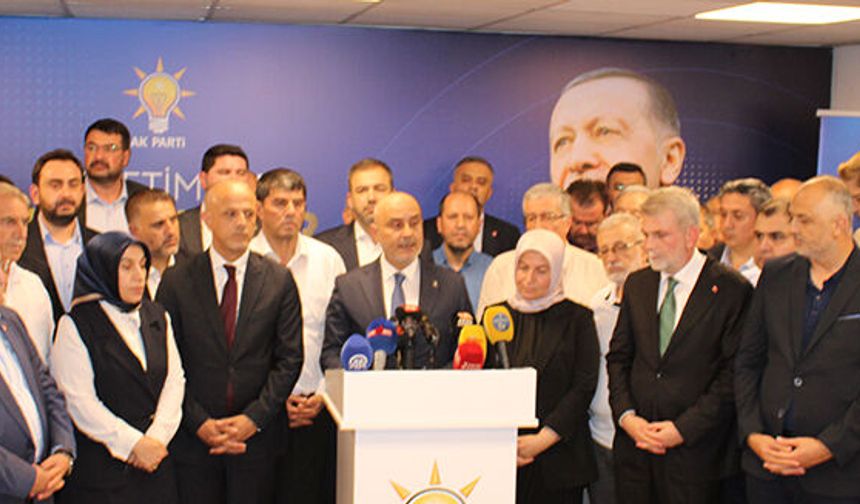 AK PARTİ 25. KURULUŞ YIL DÖNÜMÜNÜ KUTLADI