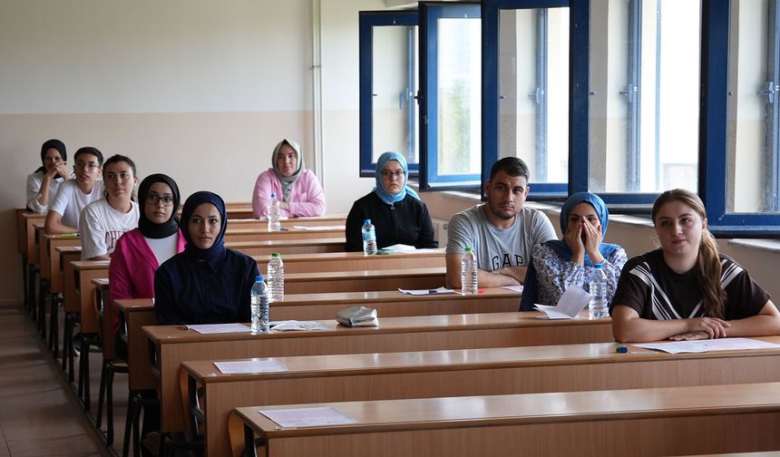 PUSULA MARAŞ’TAN 6 BİN ADAYA KPSS ÖNCESİ GERÇEK SINAV PROVASI