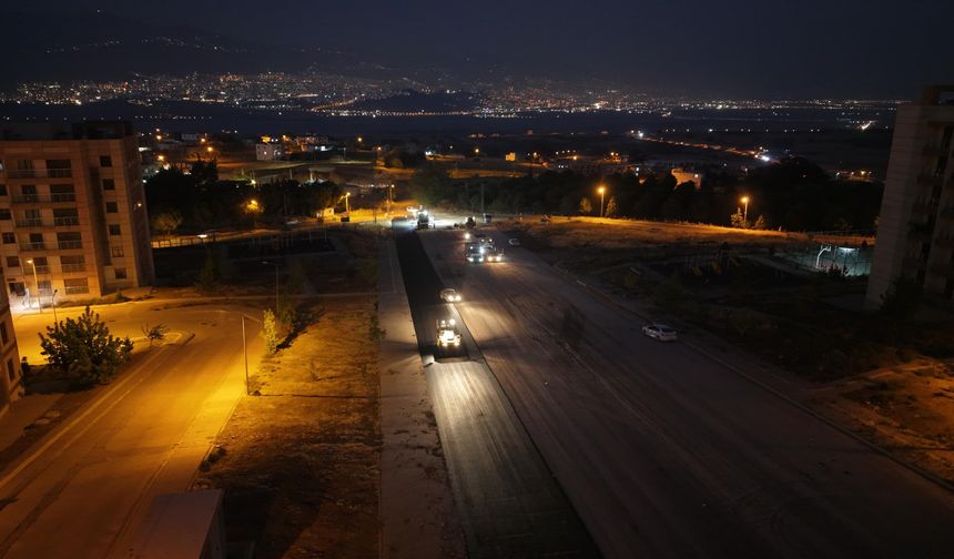 BATI MAH. ULAŞIMINA GÜÇ KATACAK 30 METRELİK BULVARDA SICAK ASFALT