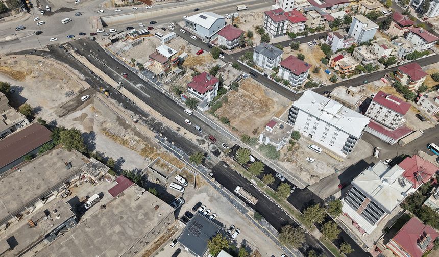 LÜTFİ KÖKER BULVARI’NDA YENİLEME