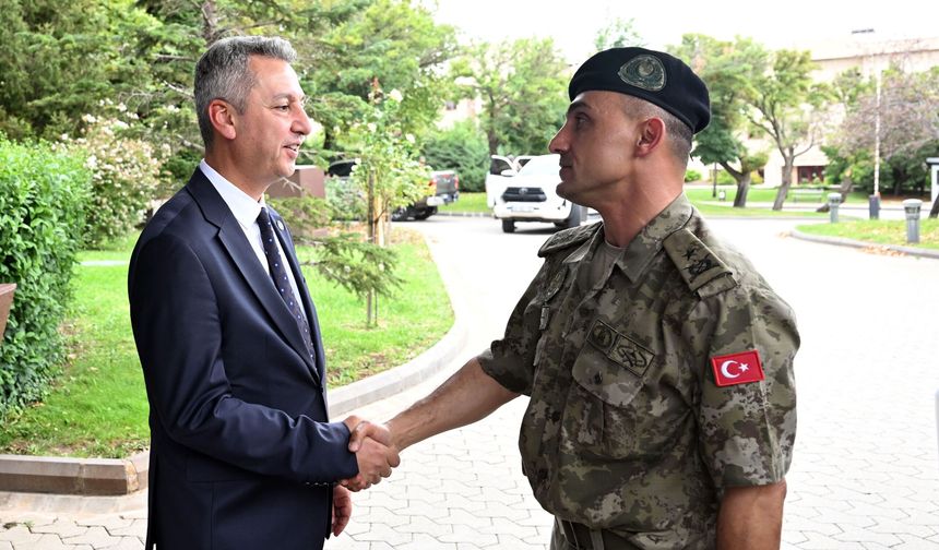 GARNİZON KOMUTANI TUĞGENERAL HAKAN KAN’DAN KSÜ’YE ZİYARET