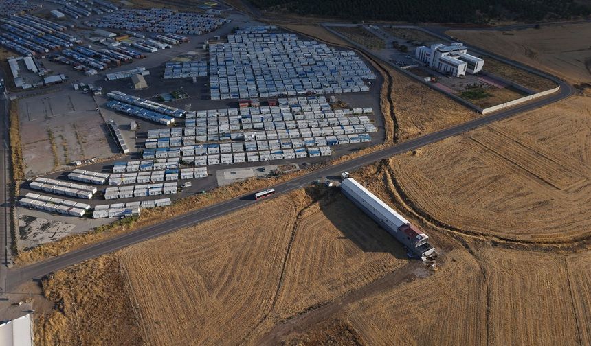 BÜYÜKŞEHİR’DEN SAĞLIK KOMPLEKSLERİ ÇEVRESİNDE DÜZENLEME