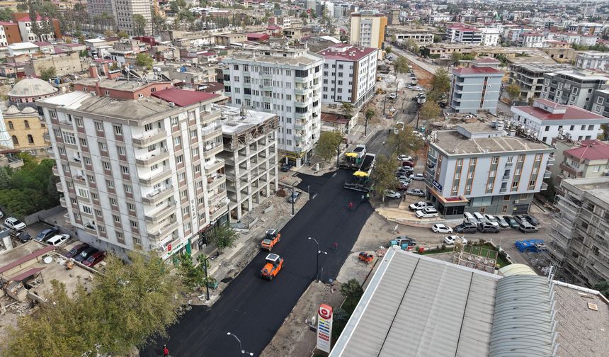 BÜYÜKŞEHİR, TRABZON BULV. DÖNÜŞÜMÜ SÜRDÜRÜYOR