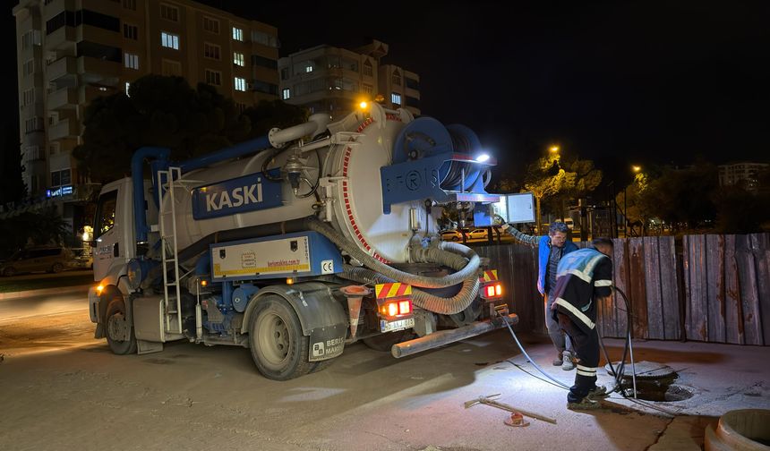 KASKİ’DEN SAĞANAK YAĞIŞLAR ÖNCESİ SAHADA YOĞUN MESAİ