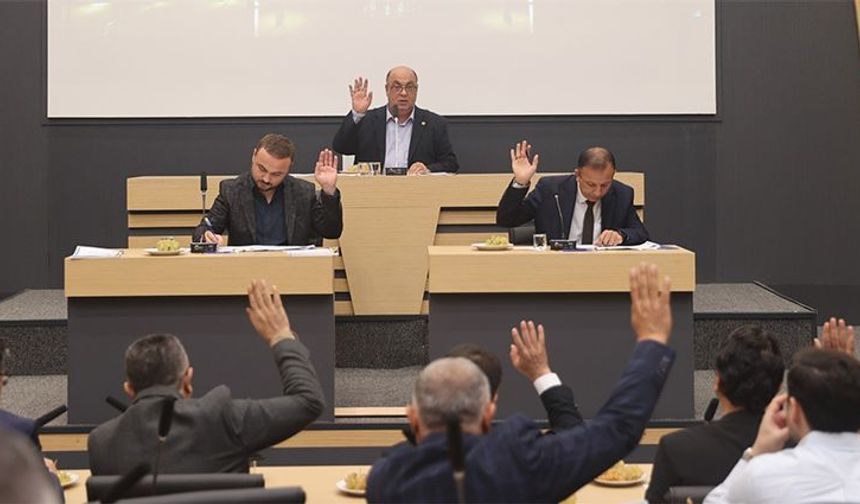 DULKADİROĞLU BELEDİYE MECLİSİNDE 2027 YILI BÜTÇESİ MASAYA YATIRILDI