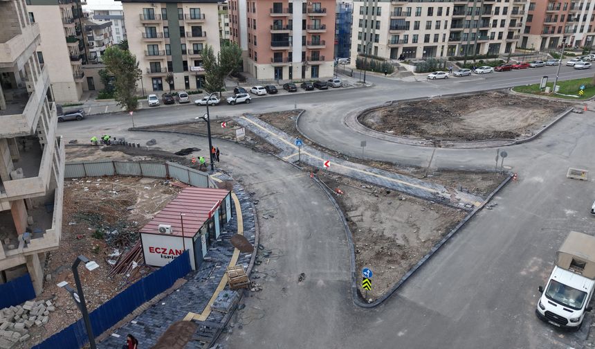 MÜFTÜLÜK MEYDANI’NDA ULAŞIMI RAHATLATACAK DÜZENLEME